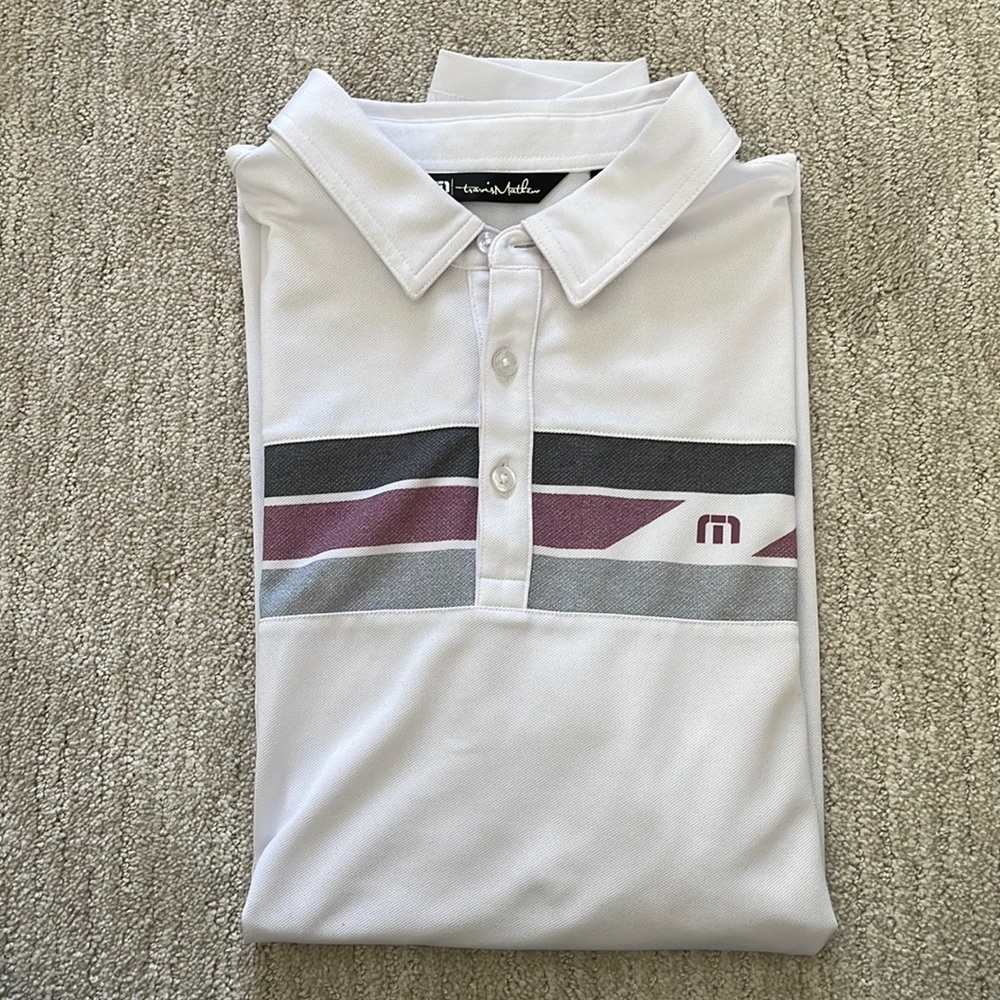 Men’s Travis Matthew short sleeve polo